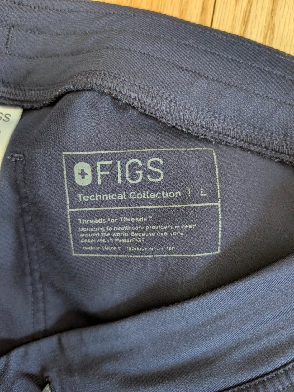 FIGS Livingston Basic Scrub Pants Men's Large 30" length navy Blue straight leg - Picture 7 of 11